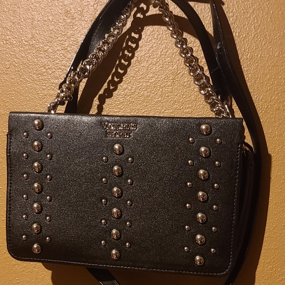 Purses - Picture 3 of 4